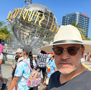 Meet your Posher, Consultor organizacional, william